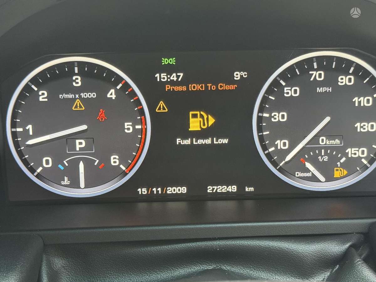 Land Rover 2011 — photo 8