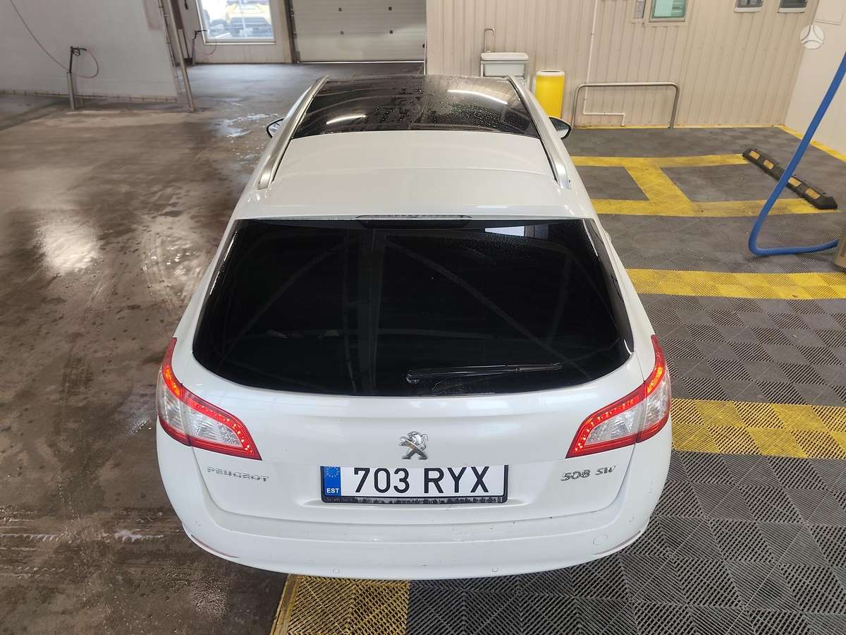 Peugeot 508 2011 — photo 15