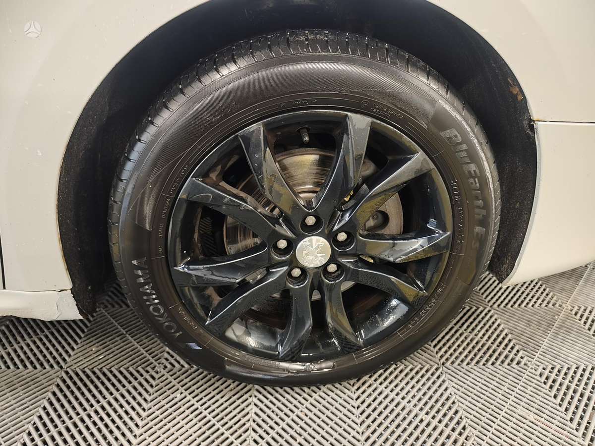 Peugeot 508 2011 — photo 37