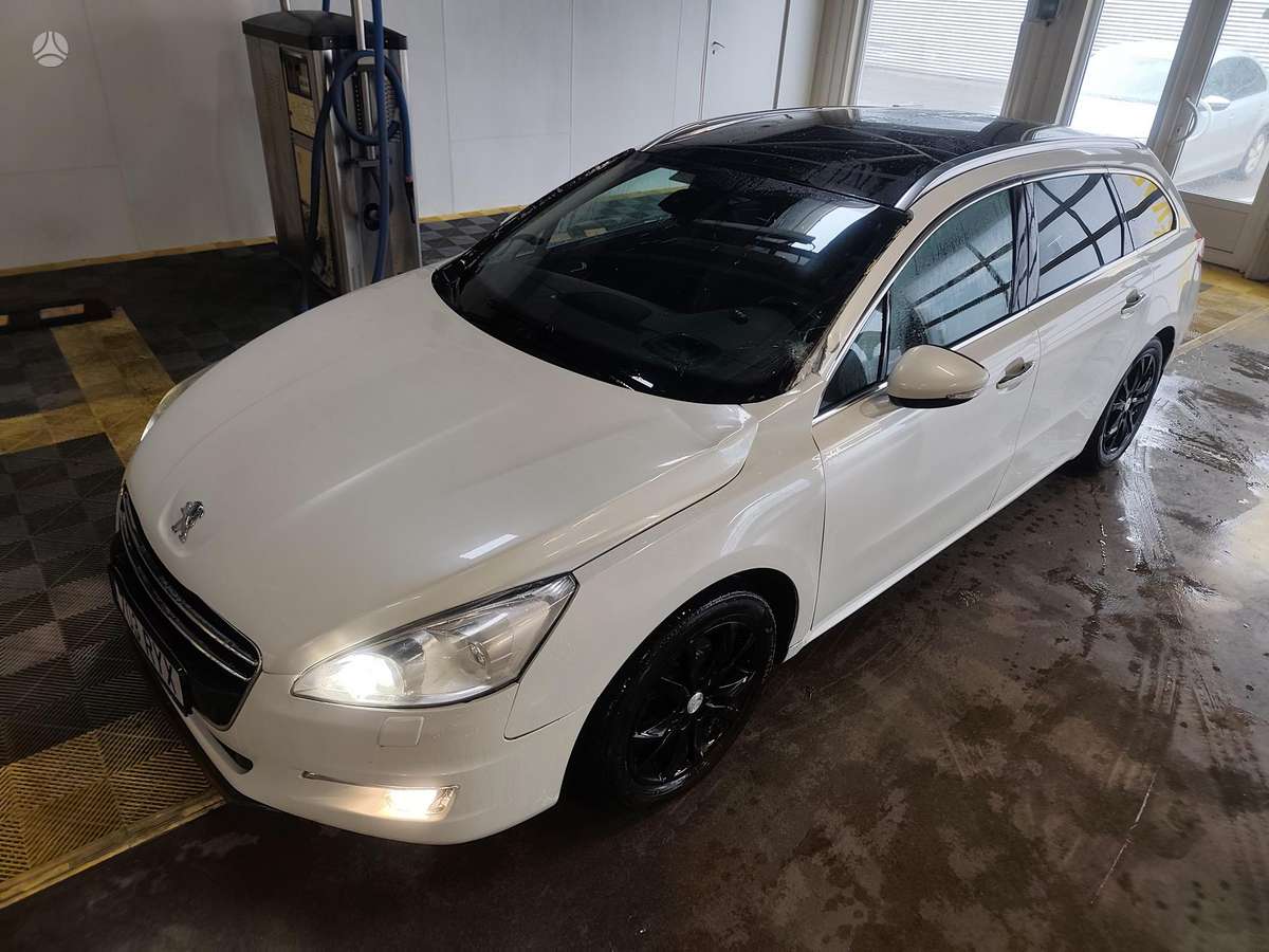 Peugeot 508 2011 — photo 8