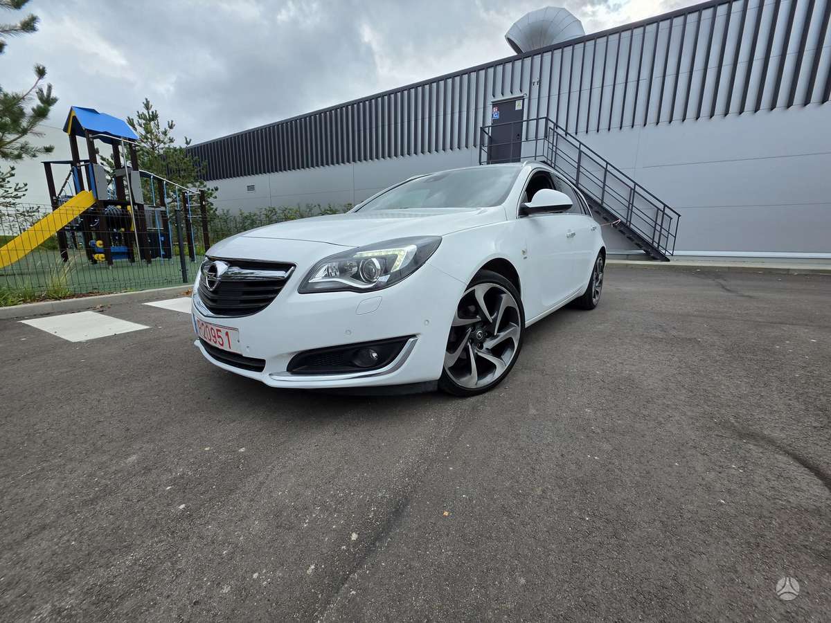 Opel Insignia 2015 — photo 17