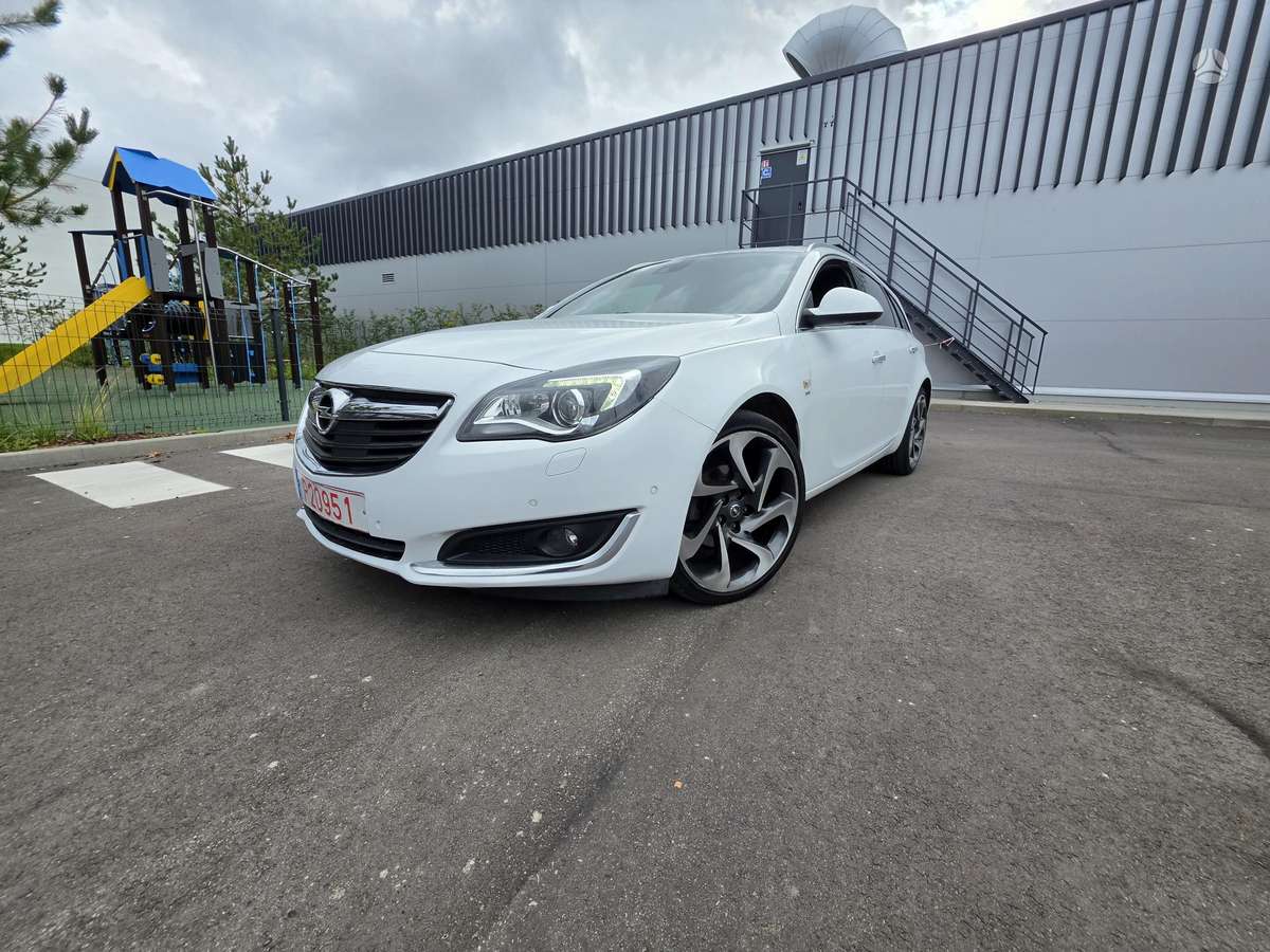 Opel Insignia 2015 — photo 18