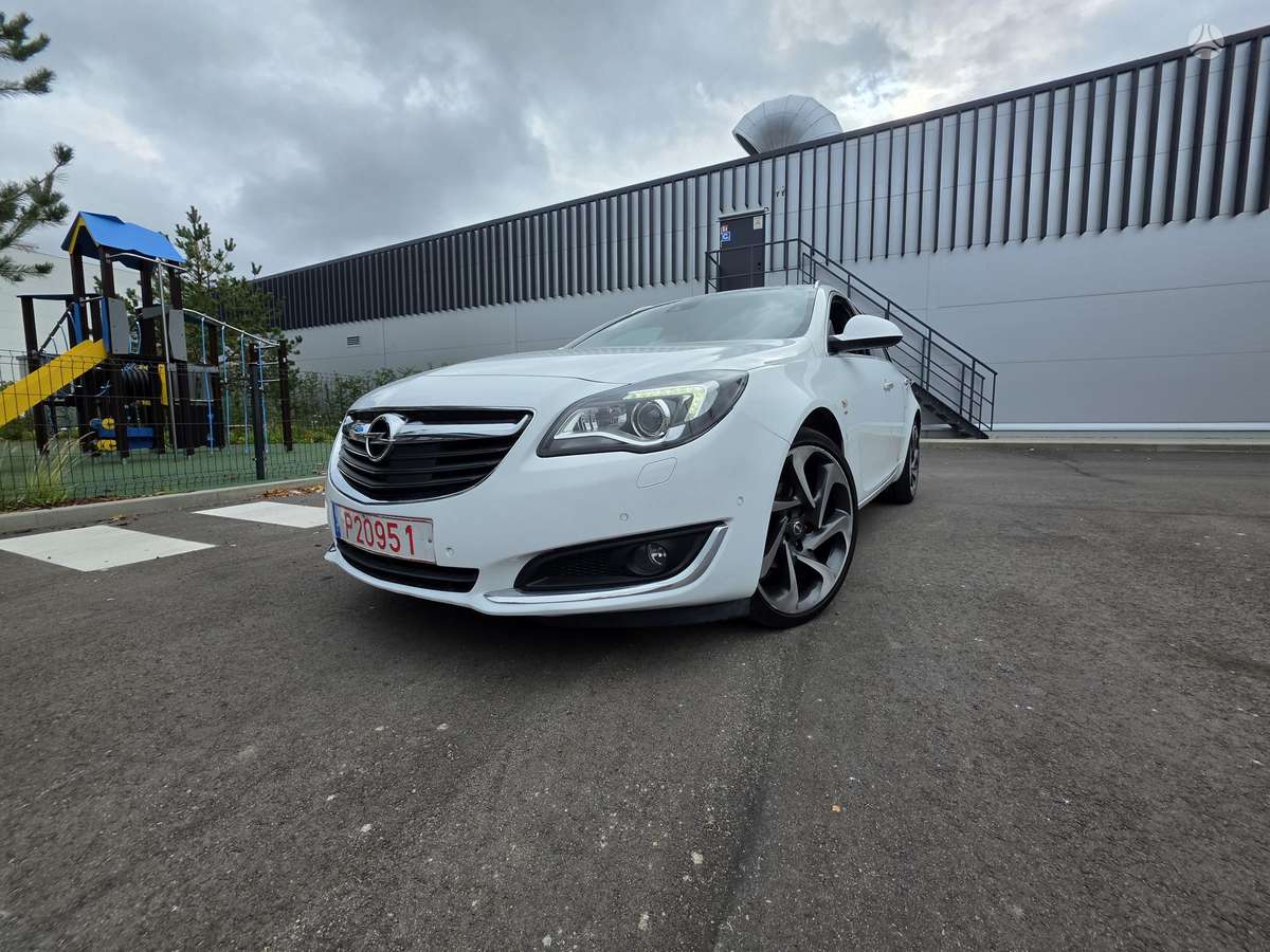 Opel Insignia 2015 — photo 20