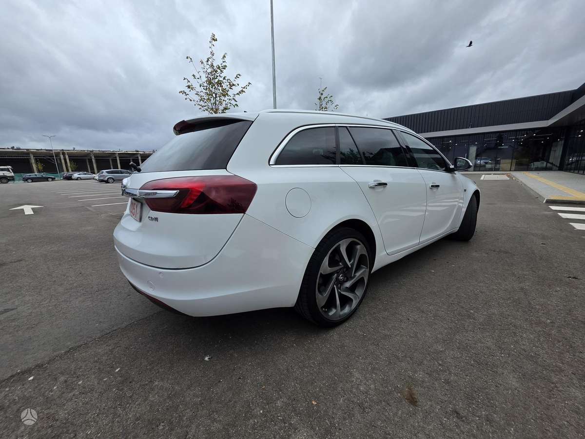 Opel Insignia 2015 — photo 33