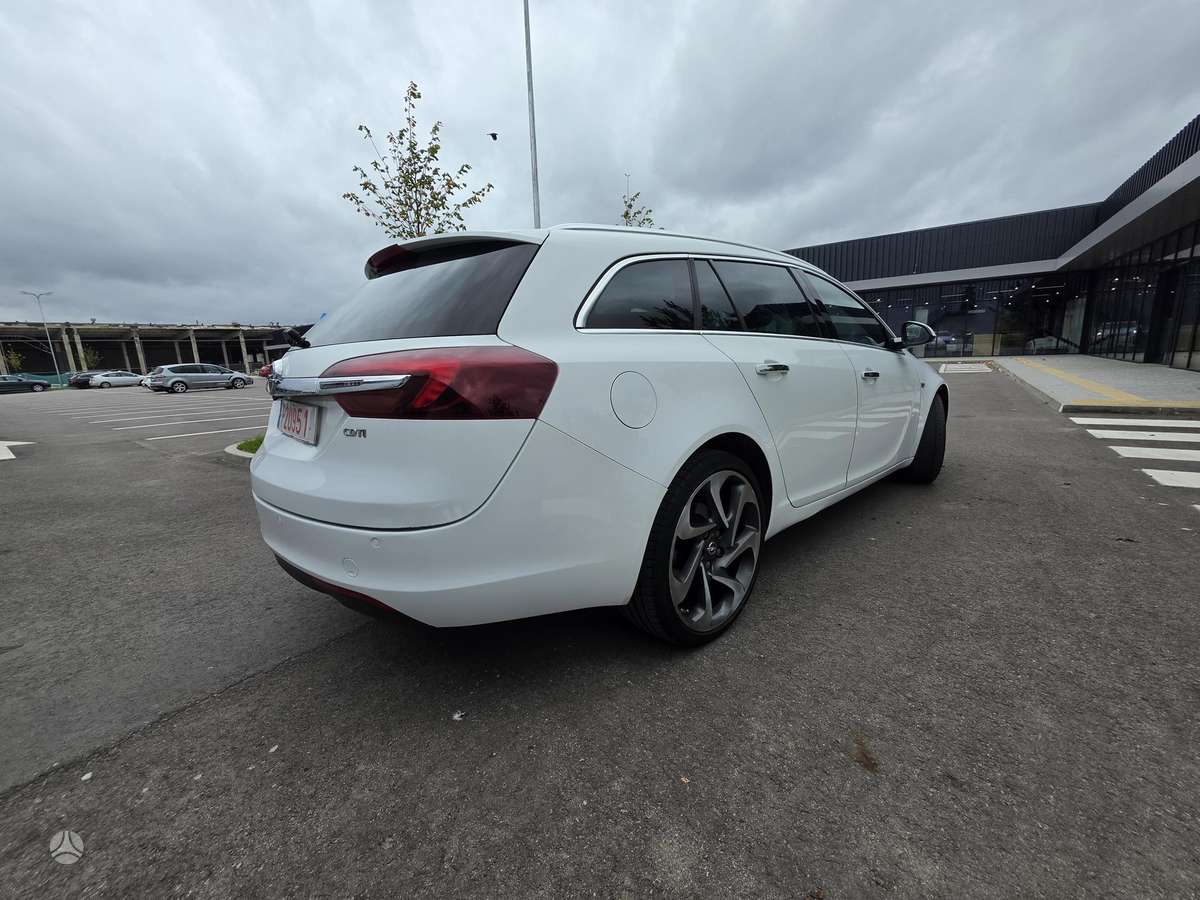 Opel Insignia 2015 — photo 34