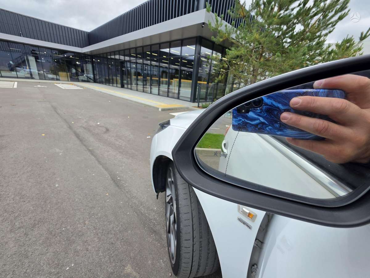 Opel Insignia 2015 — photo 9