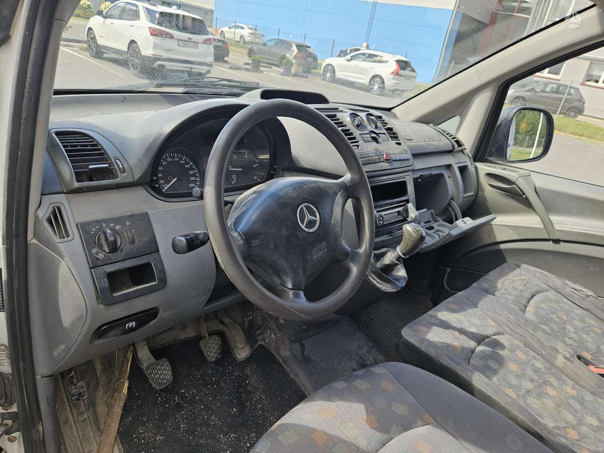 Mercedes-Benz Vito 2009 — photo 8
