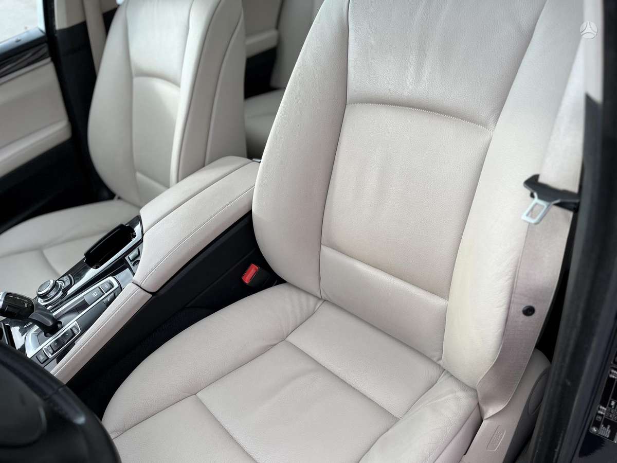 BMW 525 2012 — photo 10