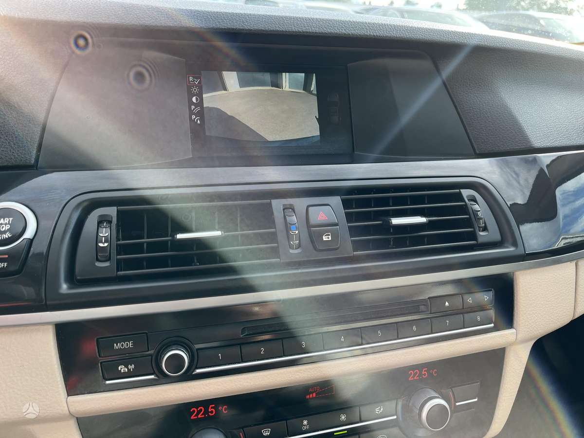 BMW 525 2012 — photo 15