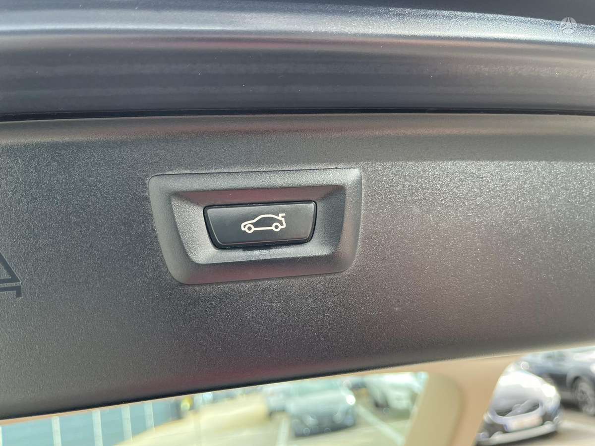 BMW 525 2012 — photo 16