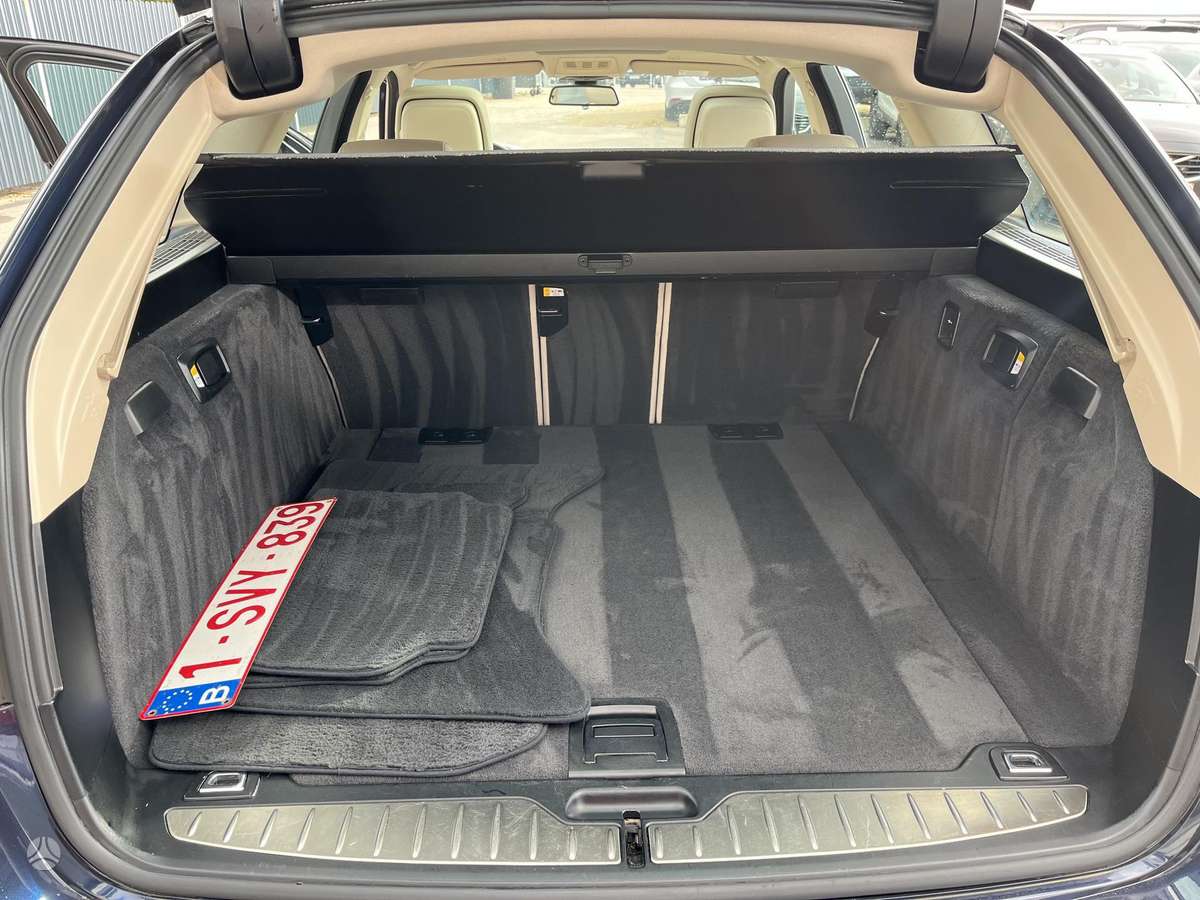 BMW 525 2012 — photo 17