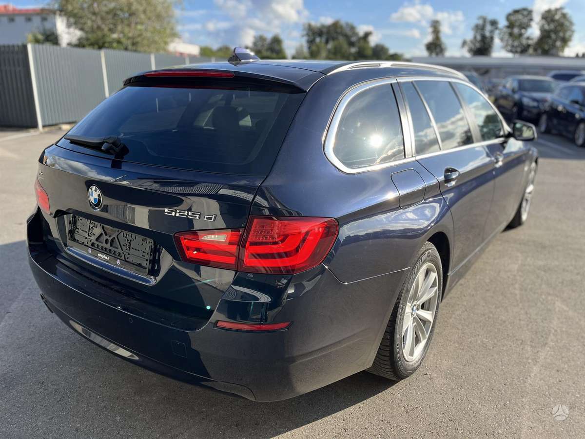 BMW 525 2012 — engine 1995 cm³, 218 HP (160kW)