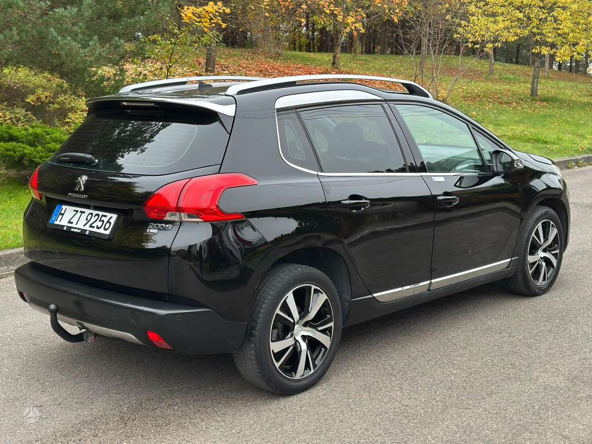 Peugeot 2008 2014 — photo 10