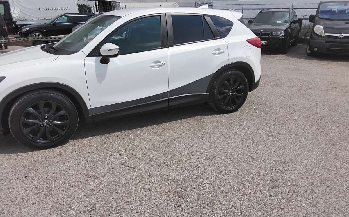 Mazda CX-5 2015 — салон