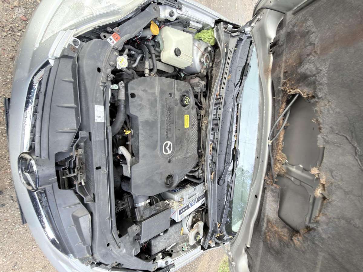 Mazda 5 2006 — фото 10