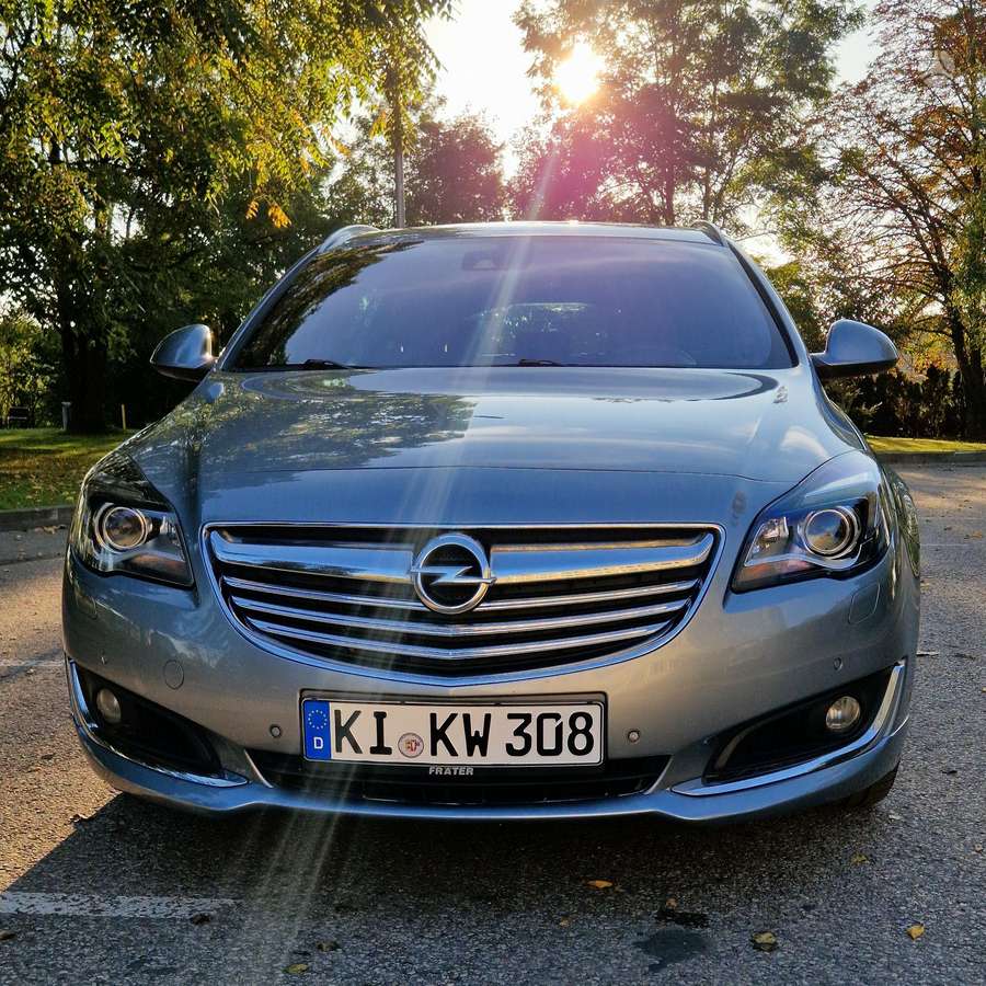 Opel Insignia 2014 — салон