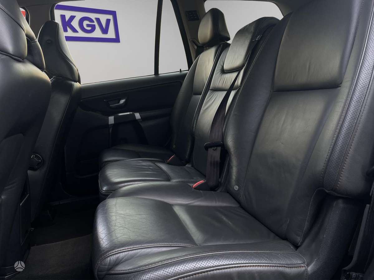 Volvo XC90 2008 — photo 11