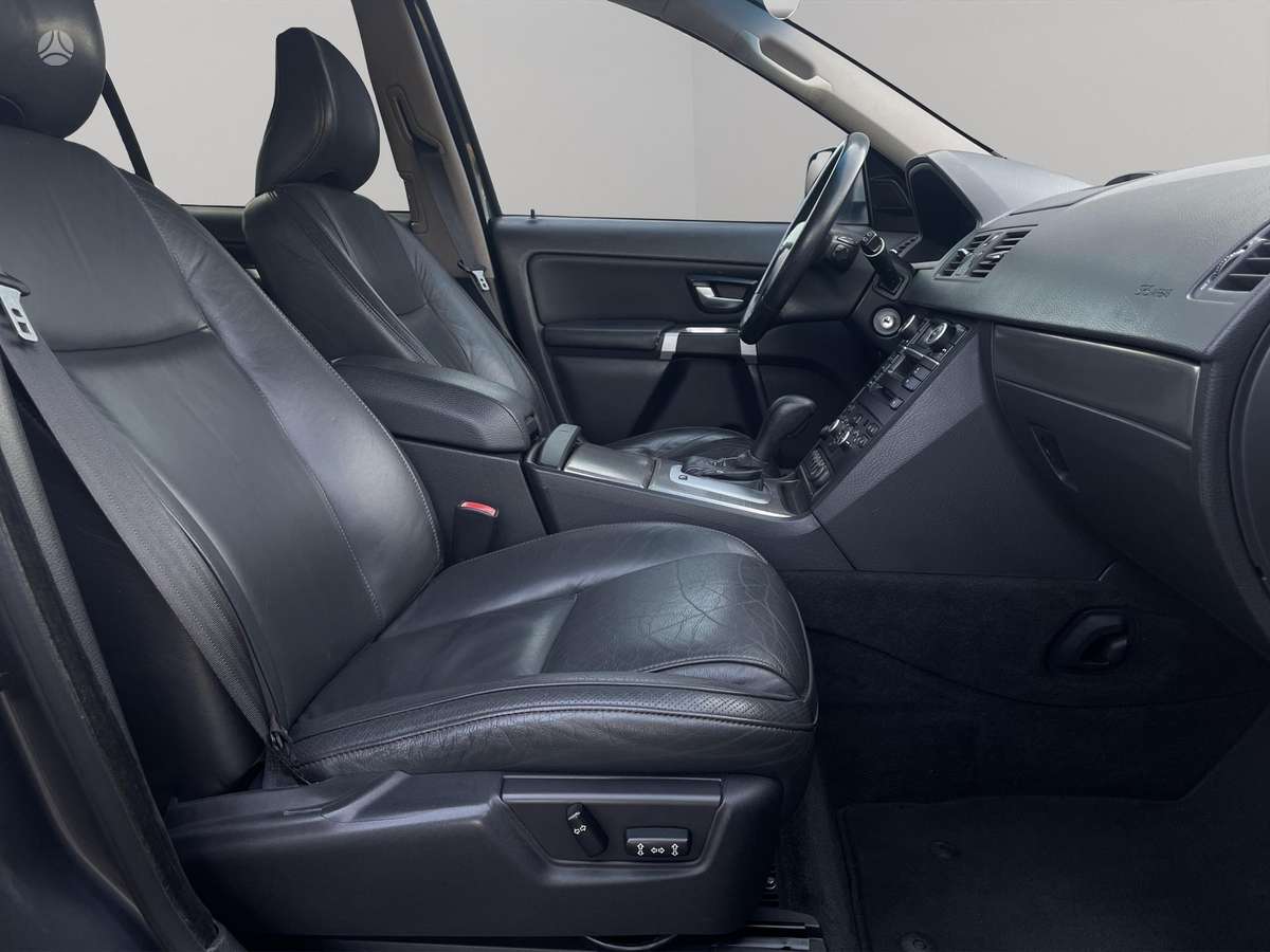 Volvo XC90 2008 — photo 7