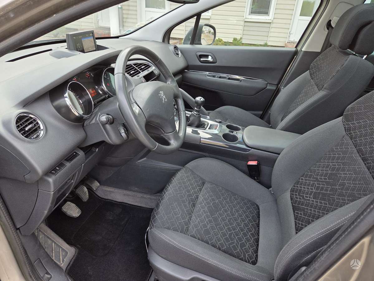 Peugeot 3008 2014 — photo 12