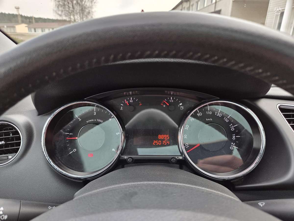 Peugeot 3008 2014 — photo 15