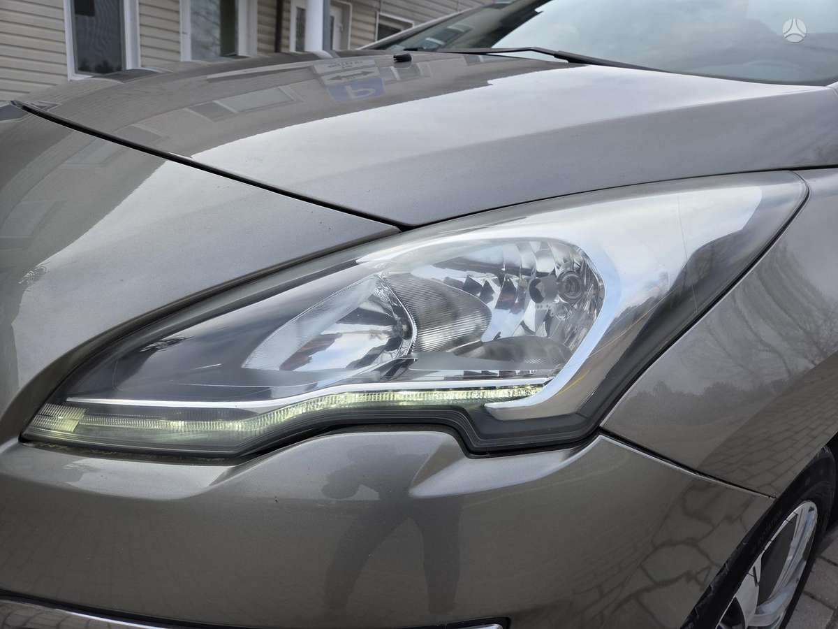 Peugeot 3008 2014 — photo 9