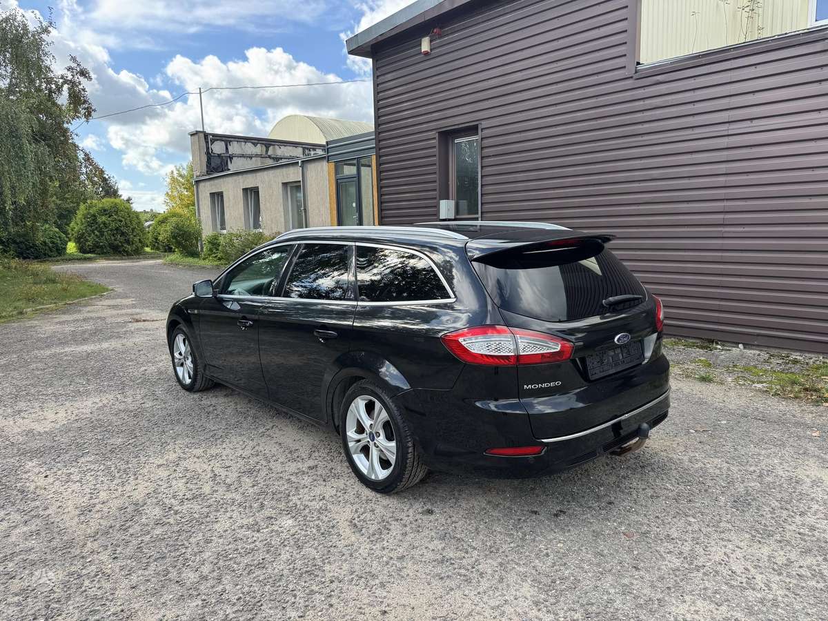 Ford Mondeo 2013 — engine 1600 cm³, 116 HP (85kW)