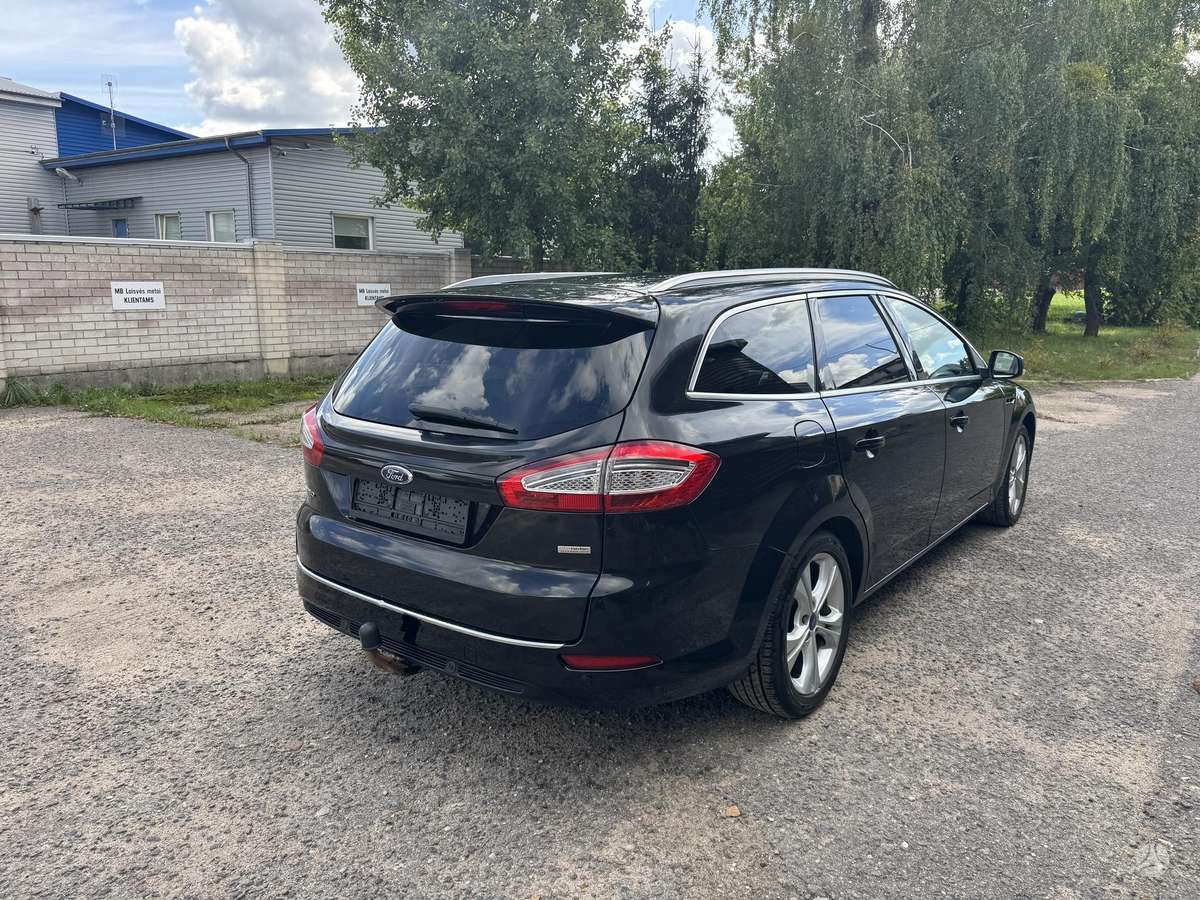 Ford Mondeo 2013 — photo 6
