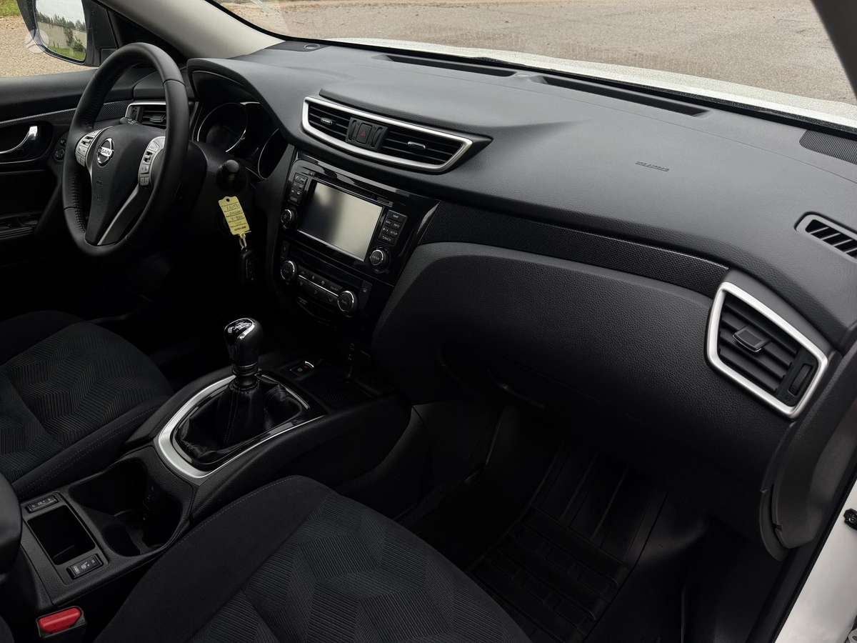 Nissan X-Trail 2014 — photo 19