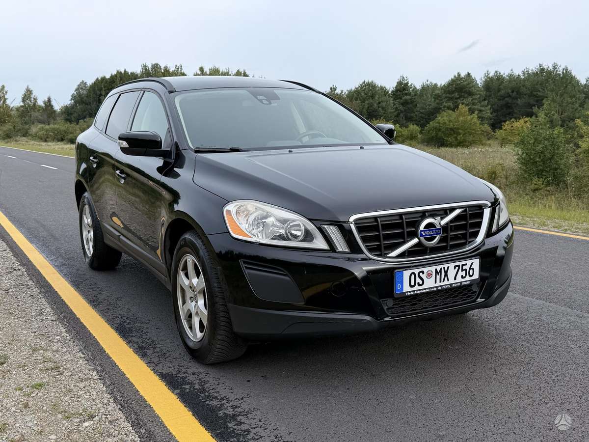 Volvo XC60 2010 — двигун 2400 cm³, 175 HP (129kW)