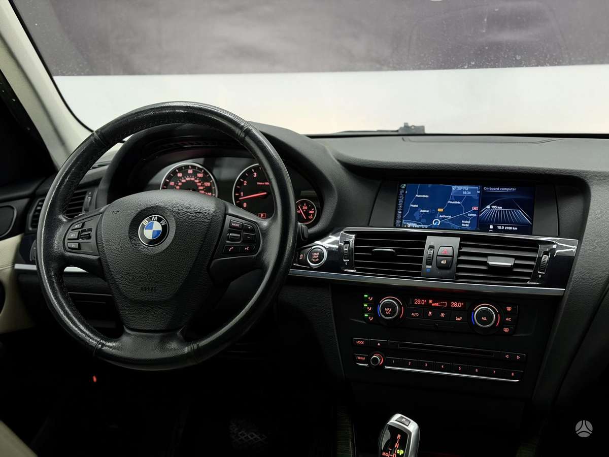 BMW X3 2013 — photo 17