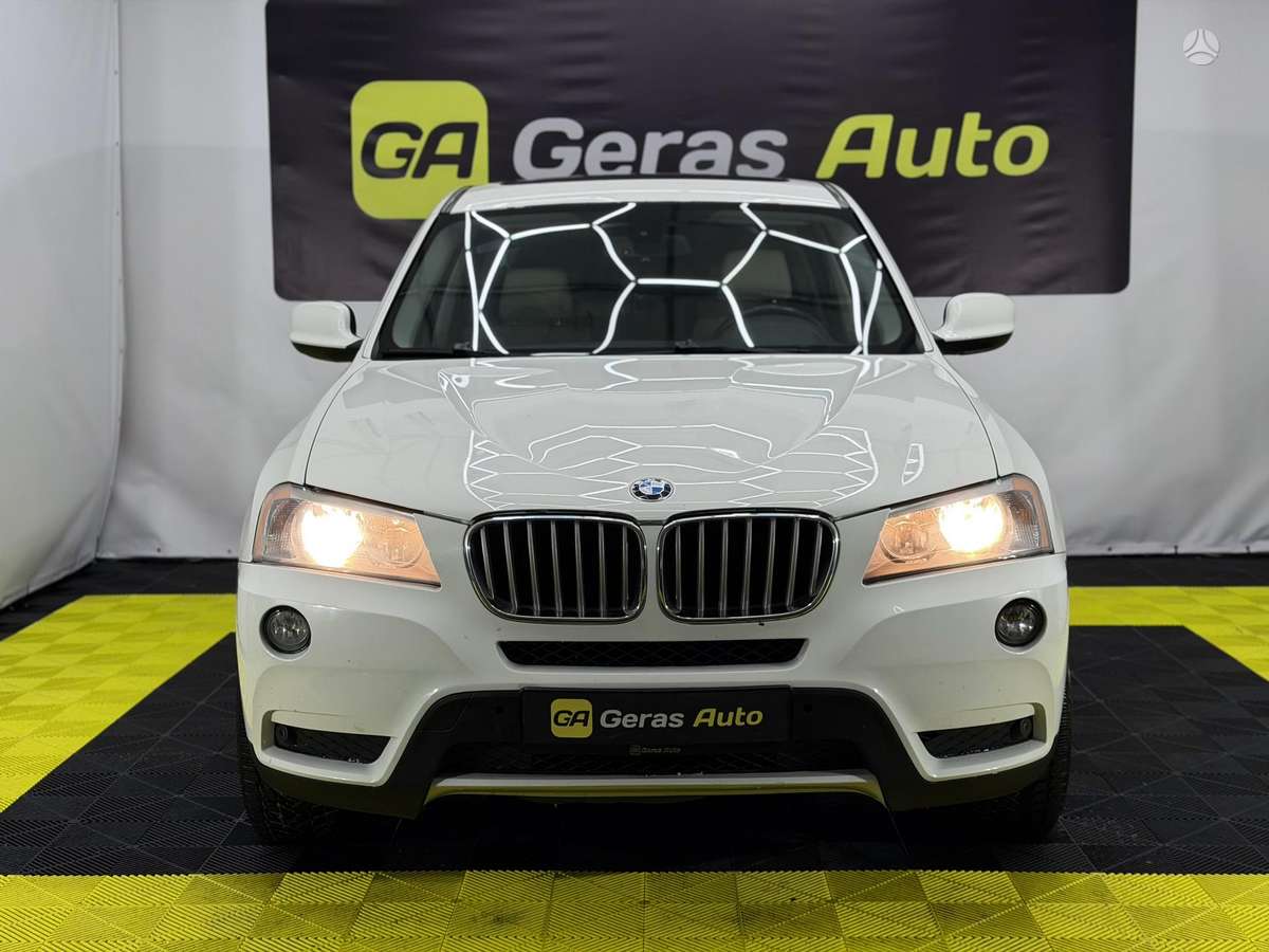BMW X3 2013 — rear view