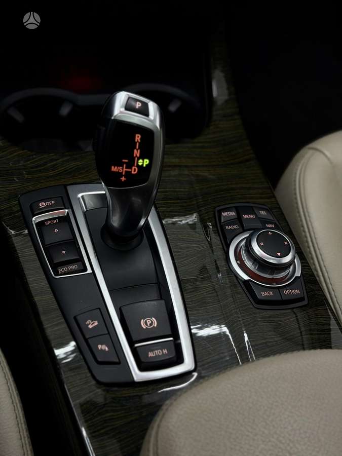 BMW X3 2013 — photo 23
