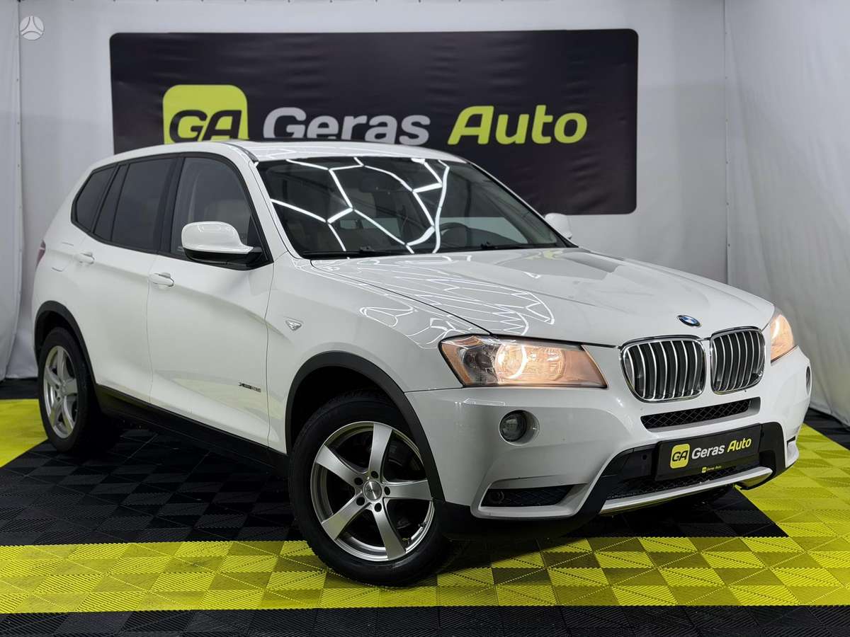 BMW X3 2013 — interior