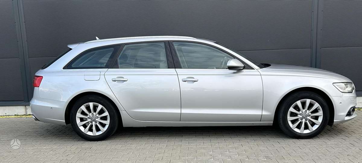 Audi A6 2013 — двигун 2967 cm³, 245 HP (180kW)