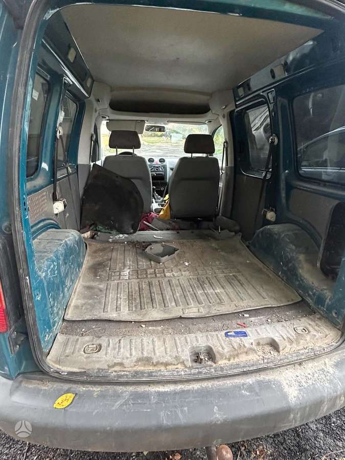 Volkswagen Caddy 2006 — двигун 1896 cm³, 75 HP (55kW)