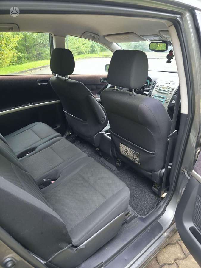 Toyota Corolla 2005 — photo 12