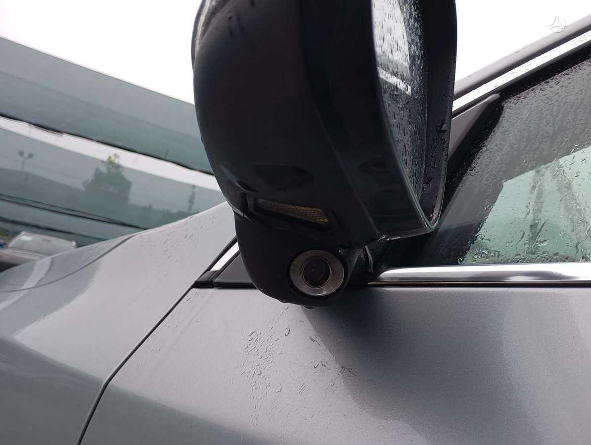 Volvo V60 2011 — photo 15