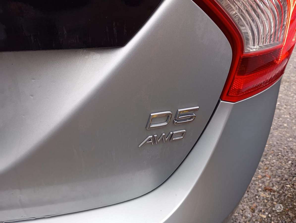Volvo V60 2011 — photo 5