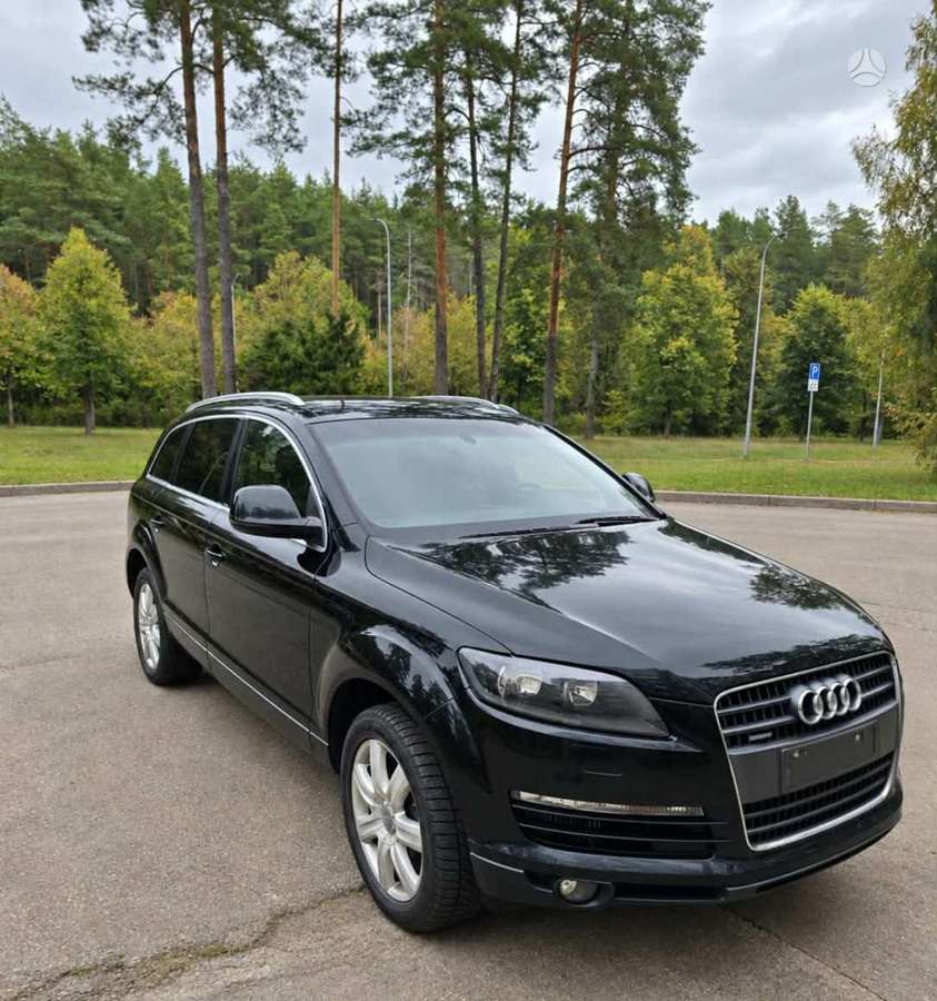 Audi Q7 2006 — вигляд ззаду