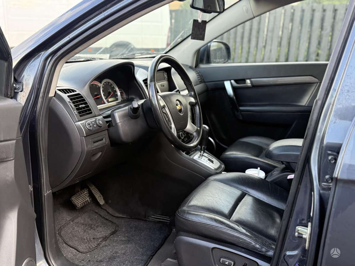 Chevrolet Captiva 2008 — photo 6