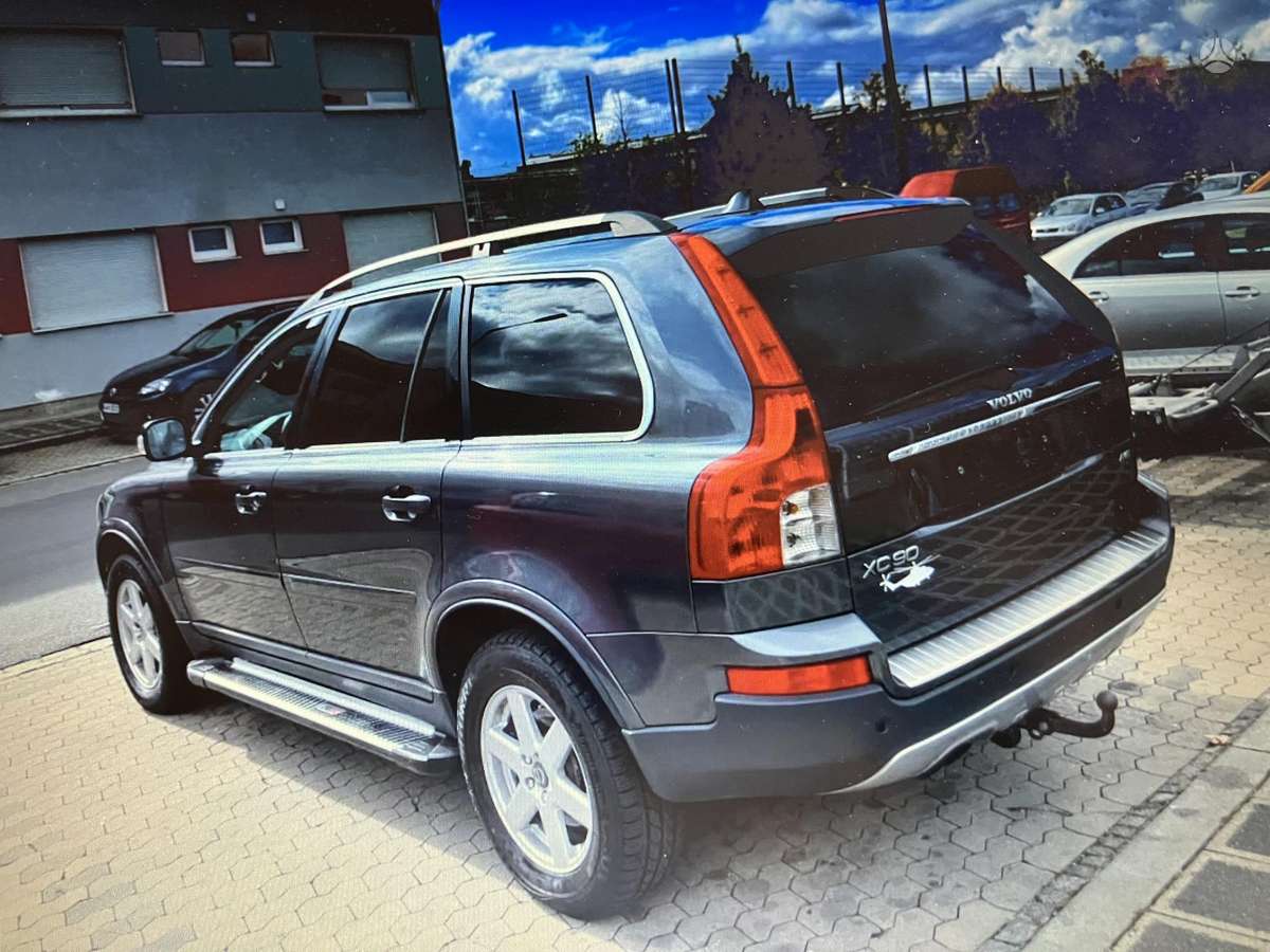 Volvo XC90 2007 — салон