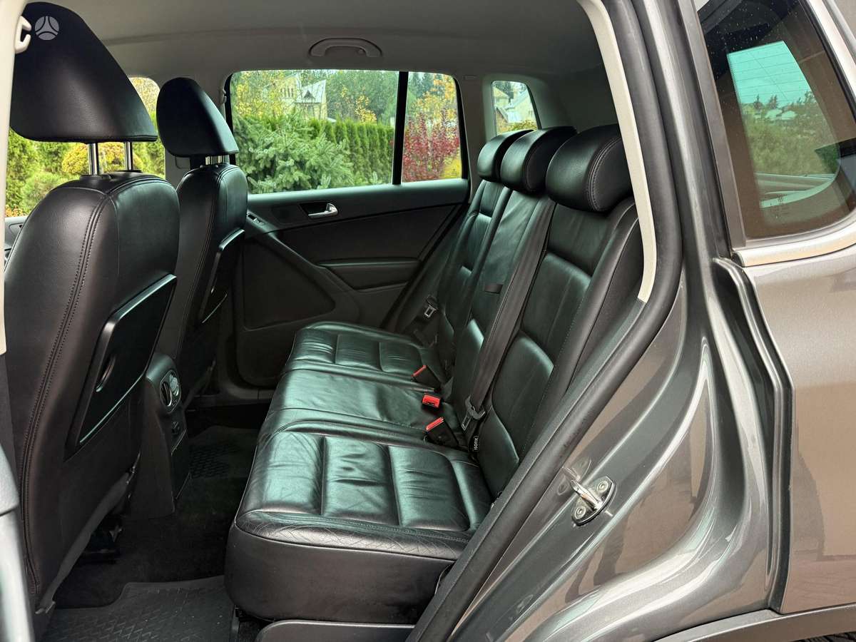 Volkswagen Tiguan 2011 — photo 21