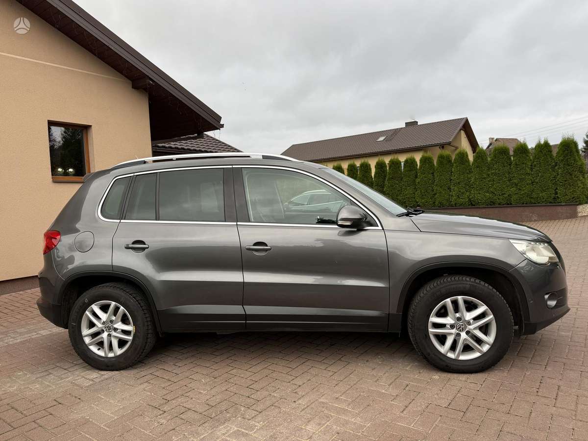 Volkswagen Tiguan 2011 — photo 7