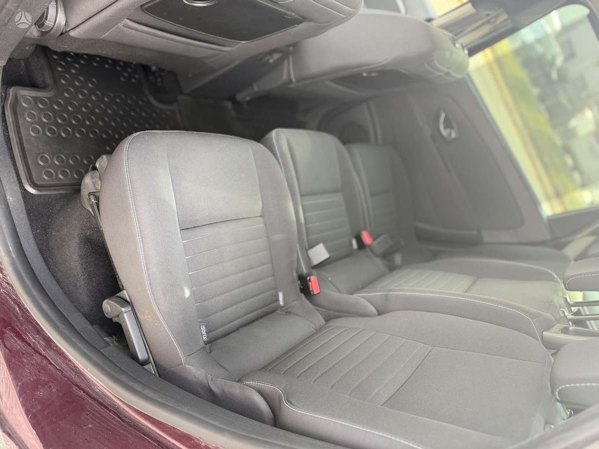 Renault Grand 2015 — photo 16