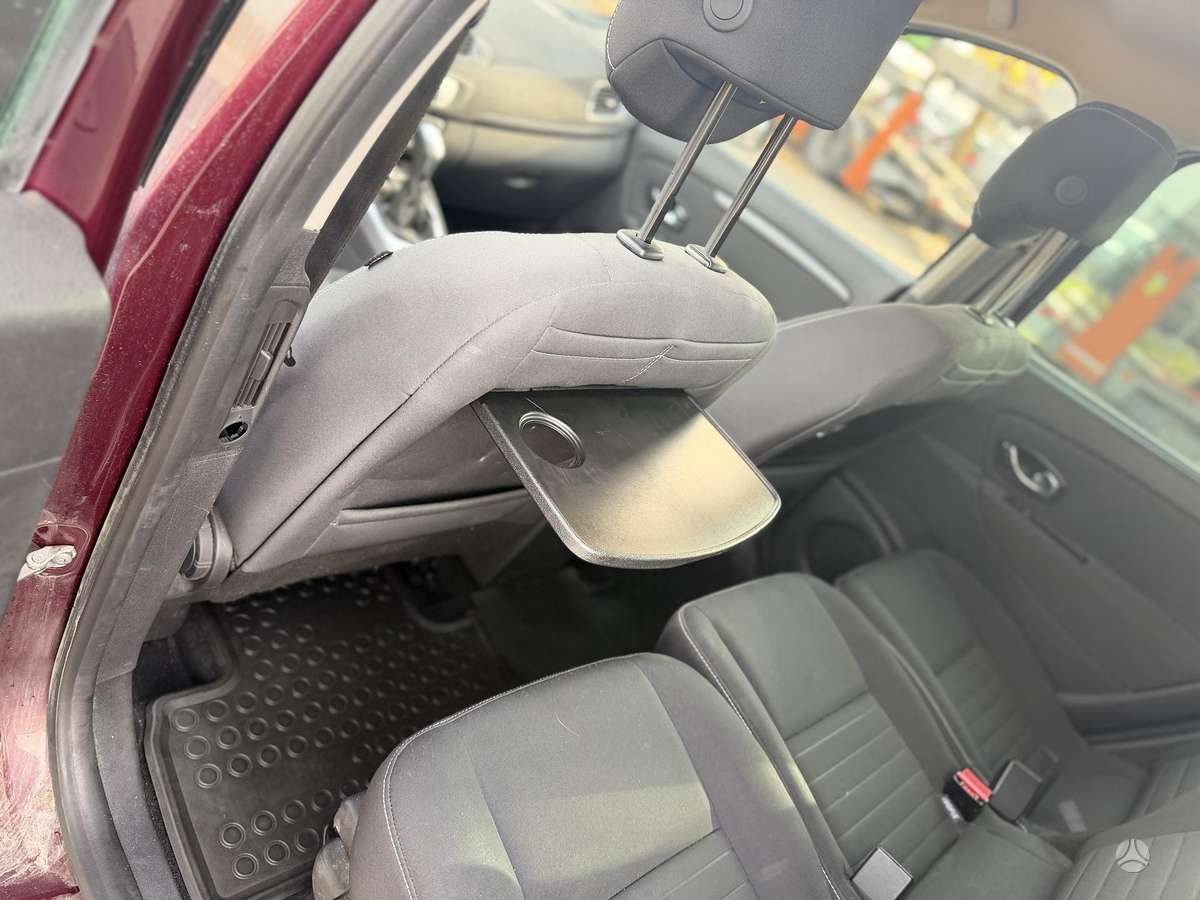 Renault Grand 2015 — photo 19