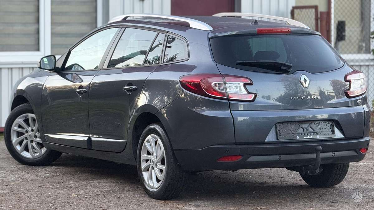 Renault Megane 2015 — engine 1461 cm³, 110 HP (81kW)