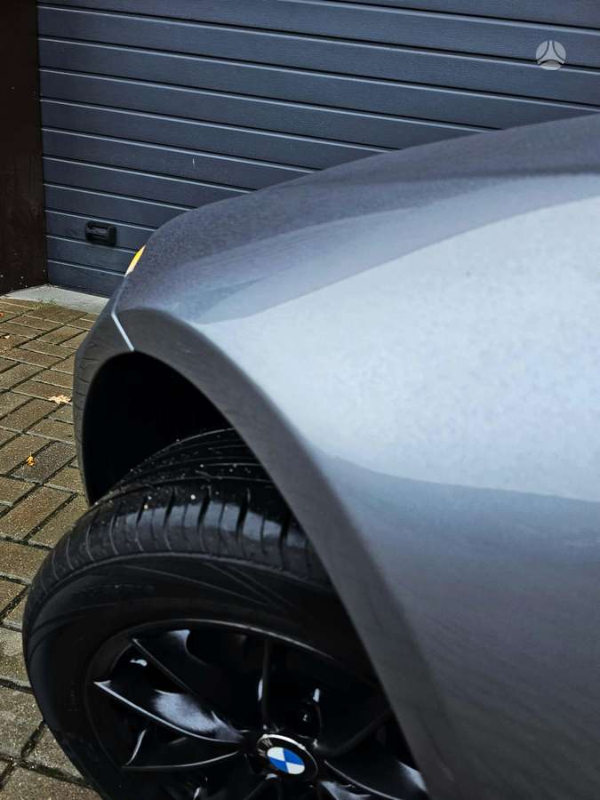 BMW 320 2011 — photo 23