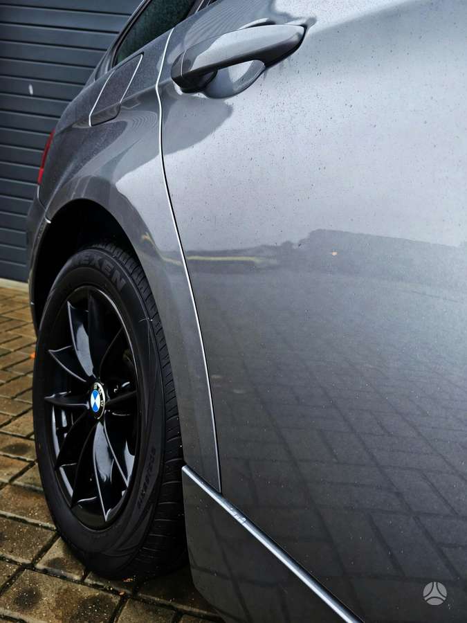 BMW 320 2011 — photo 27