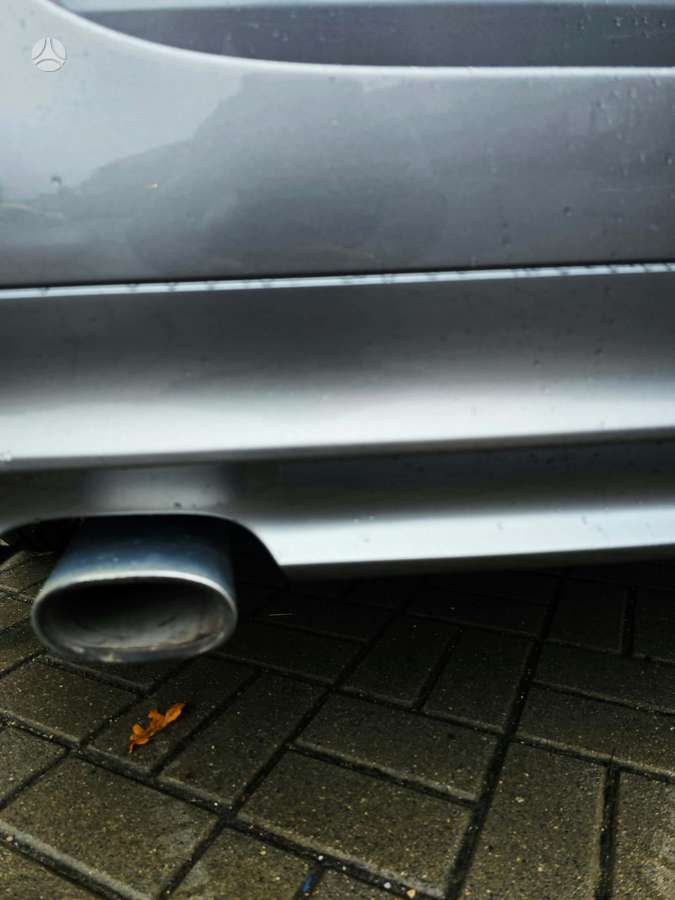 BMW 320 2011 — photo 40