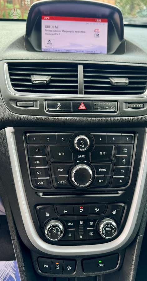 Opel Mokka 2014 — photo 18